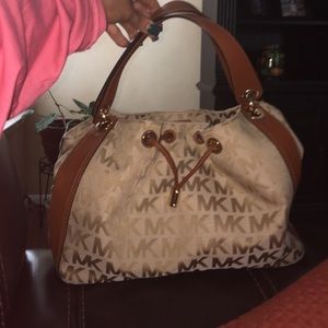 Micheal Kors Handbag