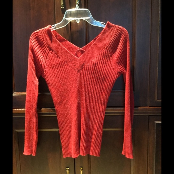 Sparkly long-sleeve top. - Picture 1 of 2