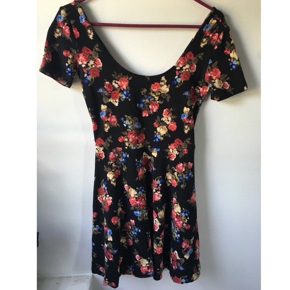 Floral Skater Dress ~ make offers!