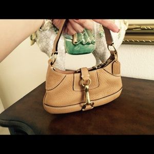 Coach Camel Baguette