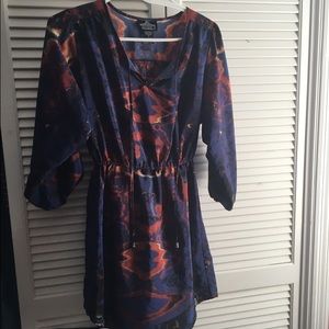 Light long sleeve dress