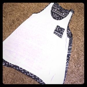 Cute light flowy tank top.