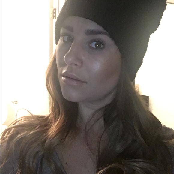 Meet your Posher, Taryn