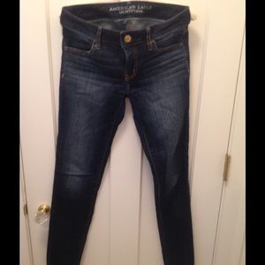 medium wash AE jeggings size 2