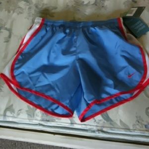 Girls Nike short s