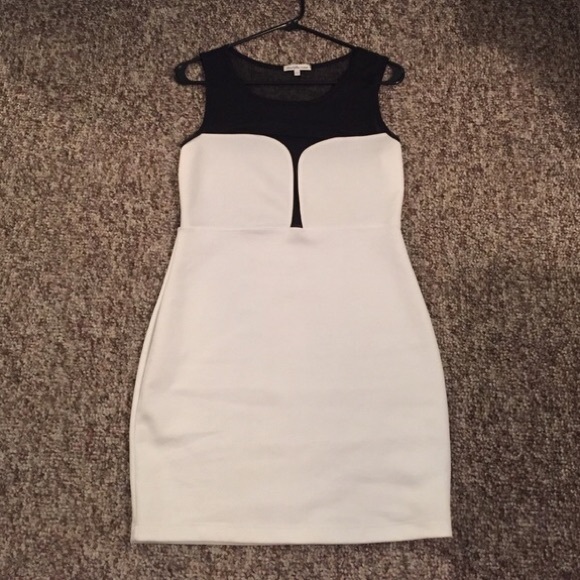 🚫SOLD - mesh bodycon dress - Picture 4 of 4