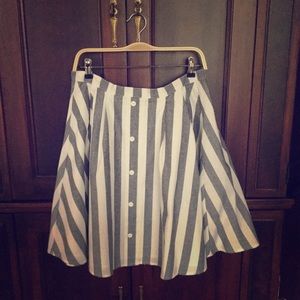 Gray striped skirt.