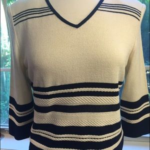 St. John Knit top