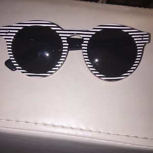 Women's Illesteva Striped Sunglasses
