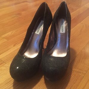 Steve Madden sequin pumps