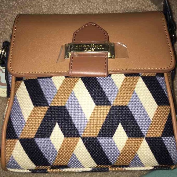 LAST CHANCE!! NWT Spartina crossbody - Picture 2 of 4