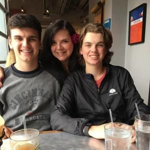 Meet your Posher, Cheryl