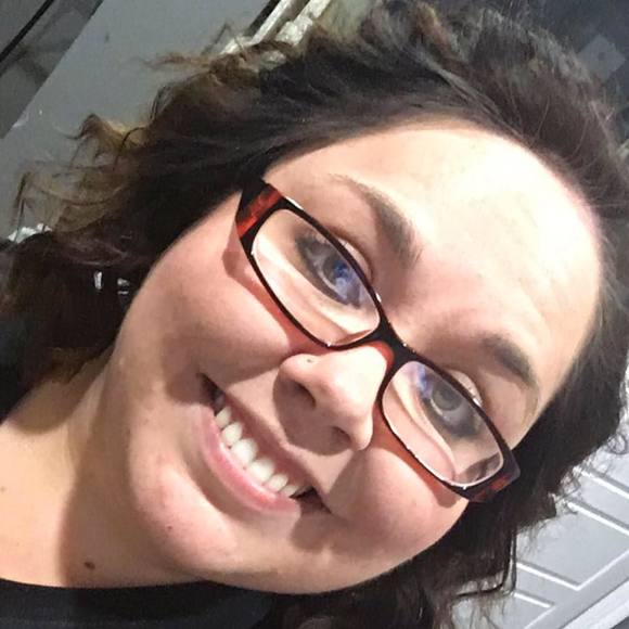 Meet your Posher, Kassie