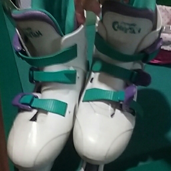 Skates - Picture 2 of 2