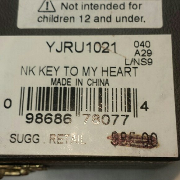 Juicy Couture Necklace and earrings - Picture 3 of 4