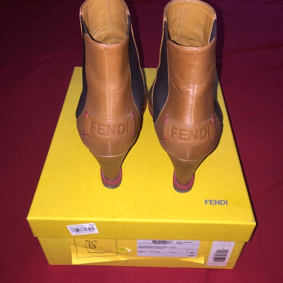 Tan and red Fendi wedges - Picture 1 of 4