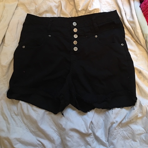 Rue 21 shorts
