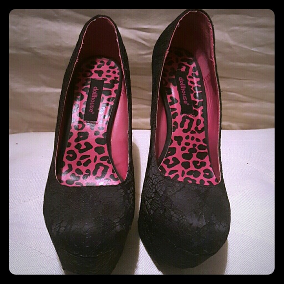 Black lace heels