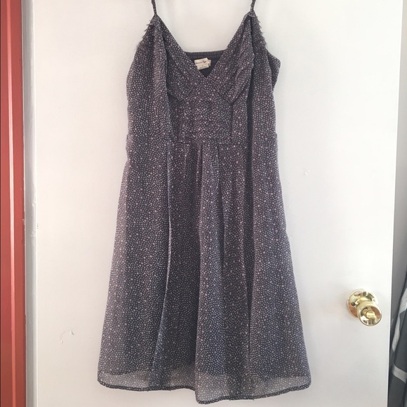 Grey chiffon dress with polka dot pattern