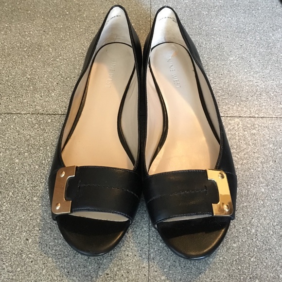 Nine West black peep toe flats