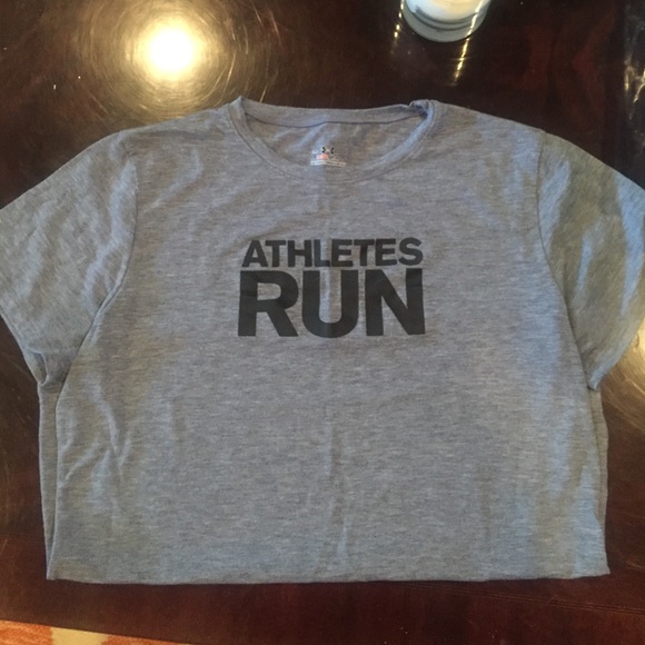 Under Armour tee