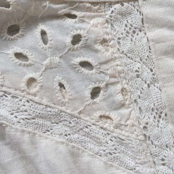 White summer dress - Picture 2 of 4