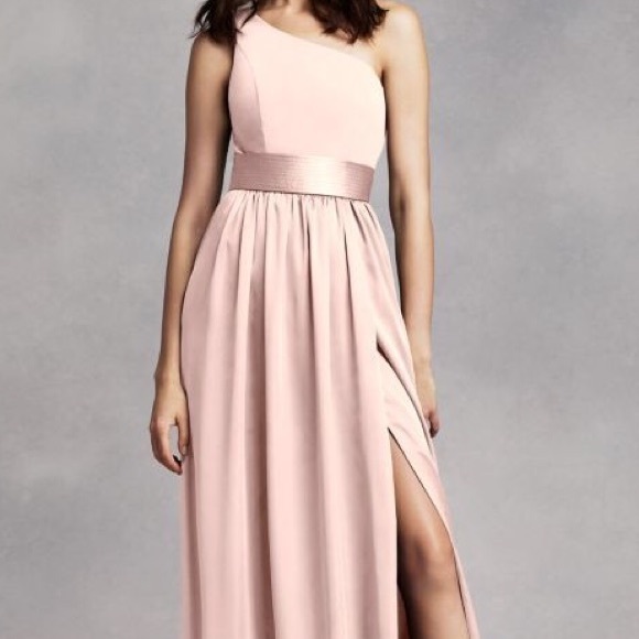 Vera Wang White One Shoulder Dress