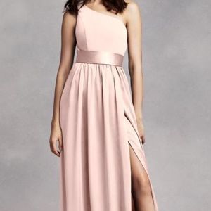 Vera Wang White One Shoulder Dress