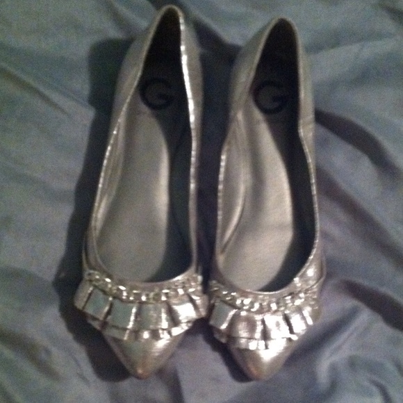 G by Guess metallic silver flats