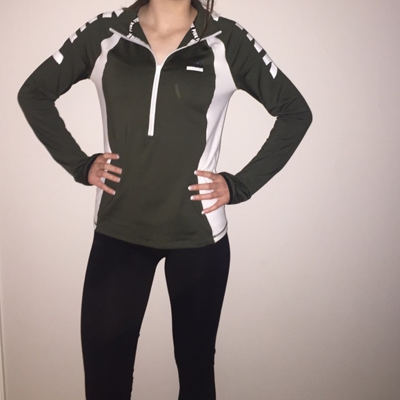 PINK Victoria's Secret Other - VS PINK Ultimate Pullover
