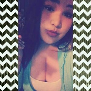 Meet your Posher, Elisa