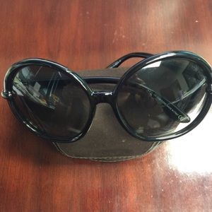 100% tom ford sunnies