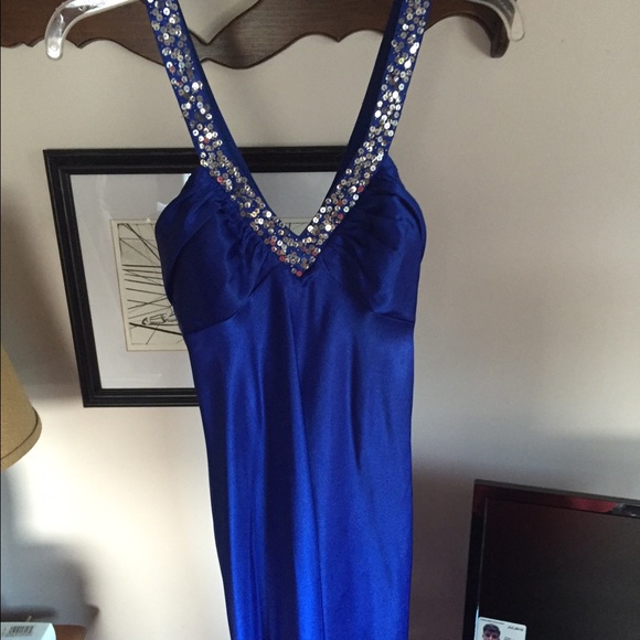 Prom dress for sale!! - Picture 2 of 2