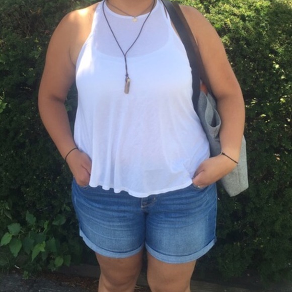 1 medium left! - Picture 2 of 5