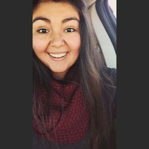 Meet your Posher, Bella