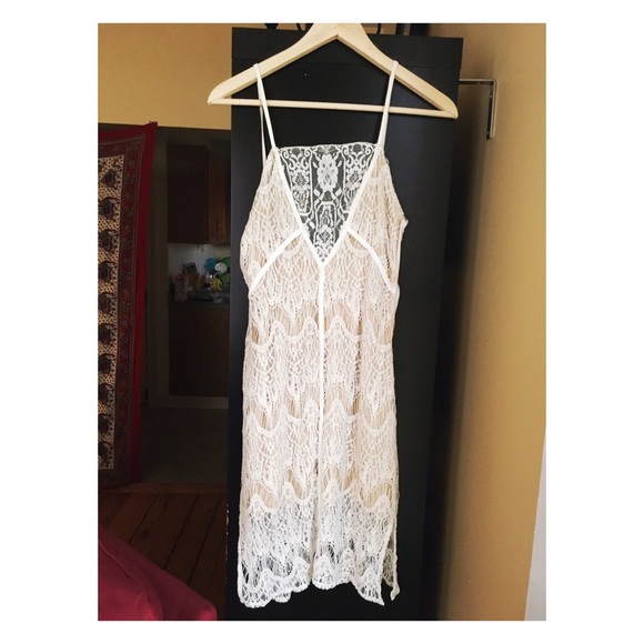 Sexy and sensual fitted lace with nude underslip