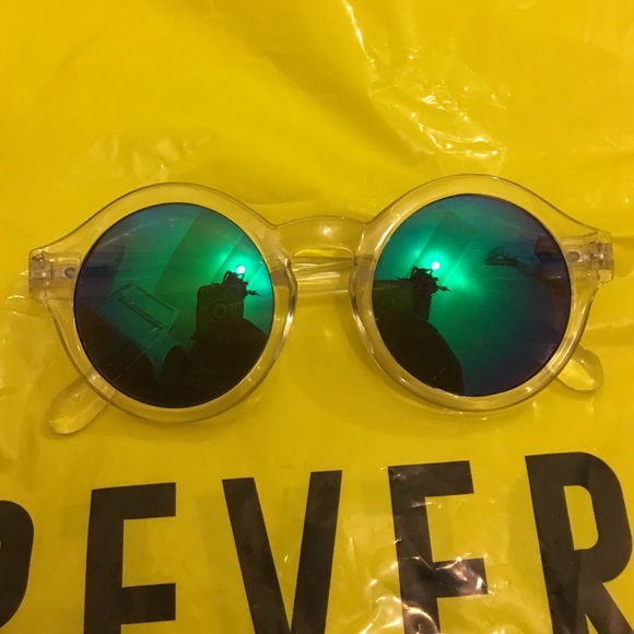 Forever 21 glasses