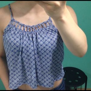 Floral cropped tank top