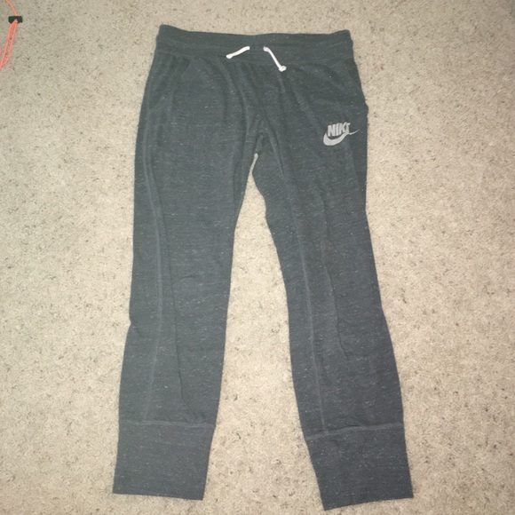 Nike joggers