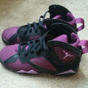 Air Jordan Retro 7 Mulberry