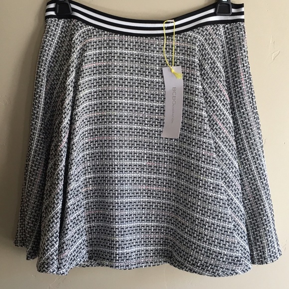 NWT BCBGeneration Woven Flare Skirt - Picture 3 of 4