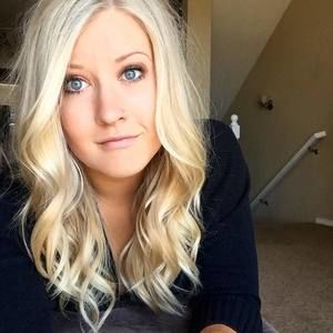 Meet your Posher, Katelyn