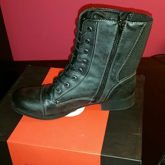 Combat Boots