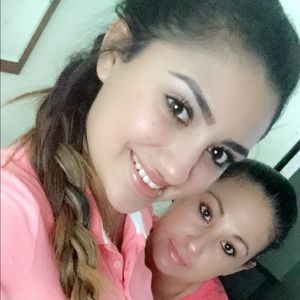 Meet your Posher, Alexandra