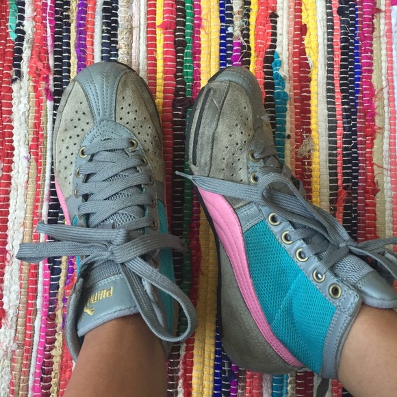 Puma ankle sneakers
