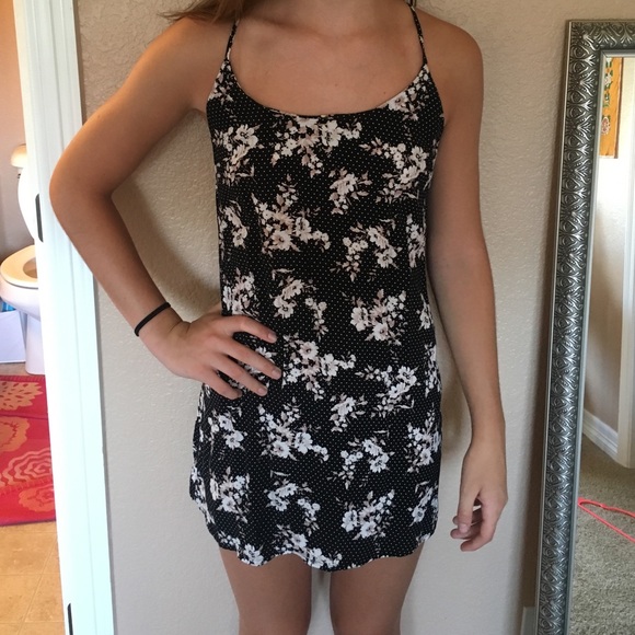 Black Floral Patterned Mini Sun Dress