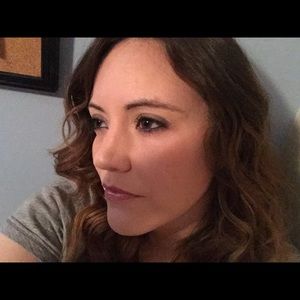 Meet your Posher, Jen