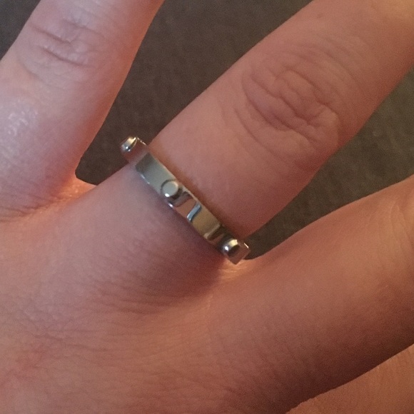 Michael Kors ring size 7⚡️🌩FLASH SALE!!