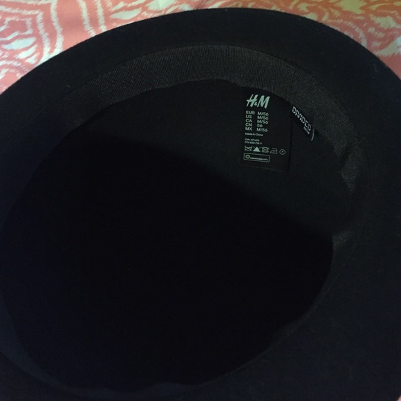 H&M hat - Picture 3 of 3