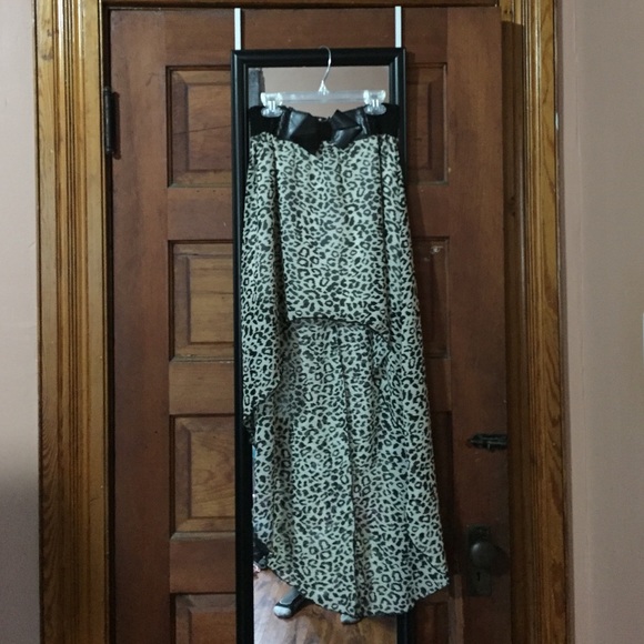 Cheetah print high-low skirt